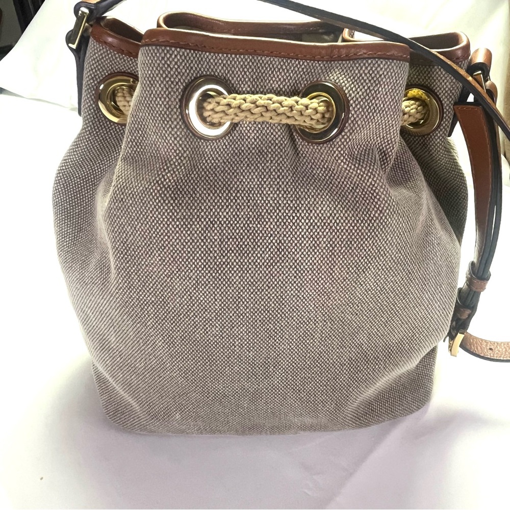 Michael Kors Metal Gold Canvas Leather-Trimmed Women's Bucket Bag Tassels - Picture 2 of 9